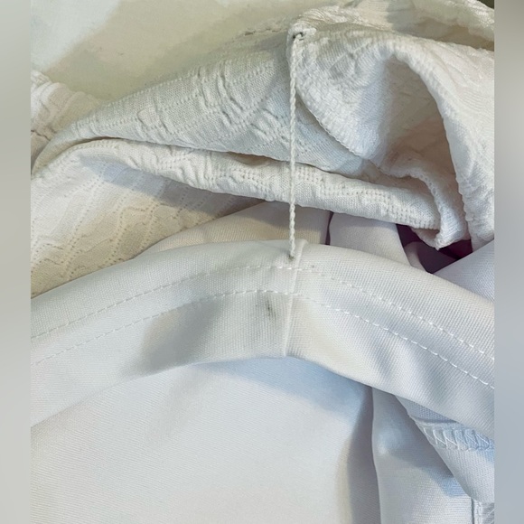 CALVIN KLEIN- NWT, Sz 6 Sleeveless, Solid White Dress With Textured Pattern - Picture 8 of 12